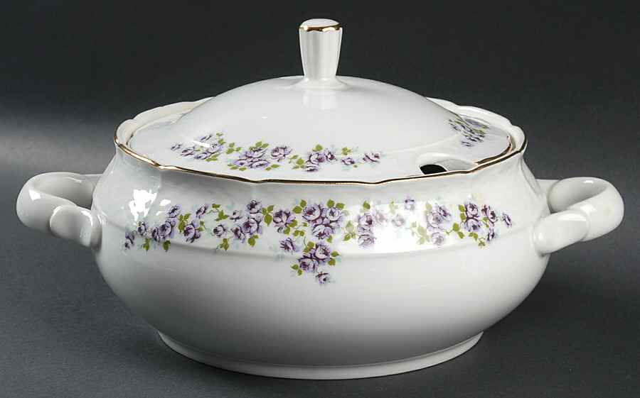 Violetta Tureen &  Lid by Thun-1