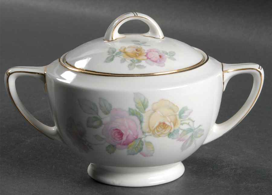 Wakefield Sugar Bowl & Lid by Thun-1