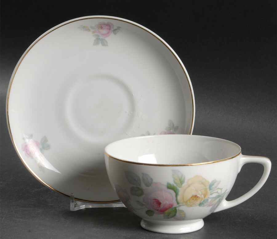 Wakefield Footed Cup & Saucer Set by Thun-1