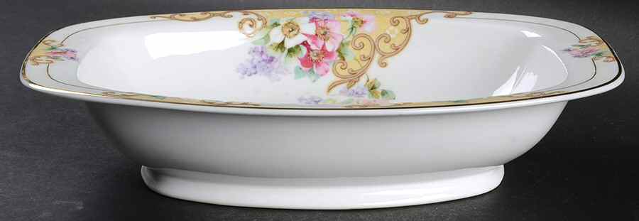 Windemere (Round) 10" Oval Vegetable Bowl by Thun-1