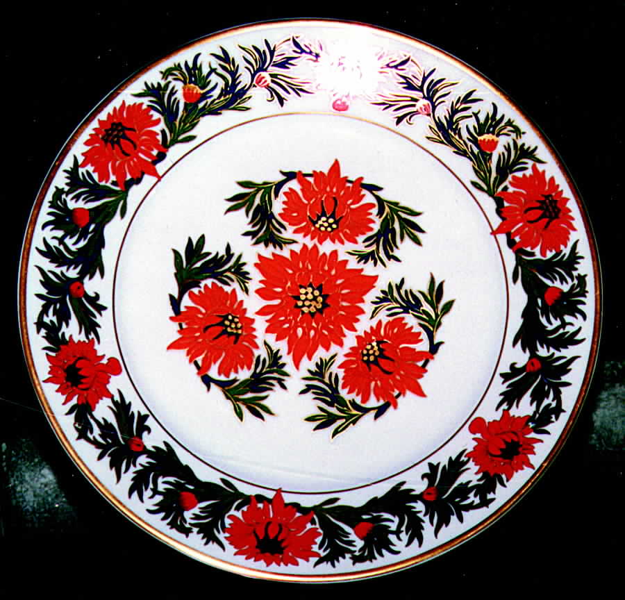 Chrysanthemum Dinner Plate by Tiffany-1