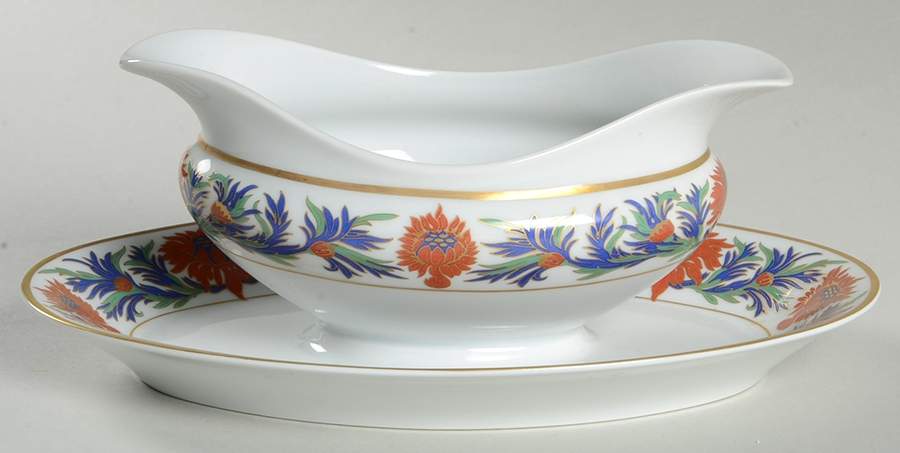 Chrysanthemum Gravy Boat with Attached Underplate by Tiffany-1