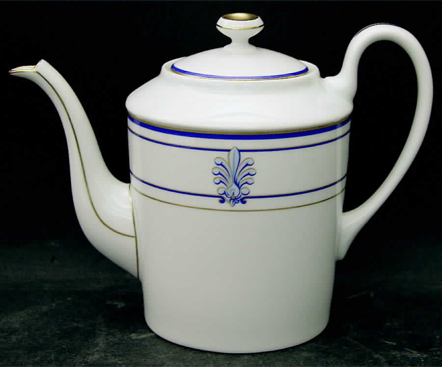 Shell & Thread (Limoges) Coffee Pot & Lid by Tiffany-1