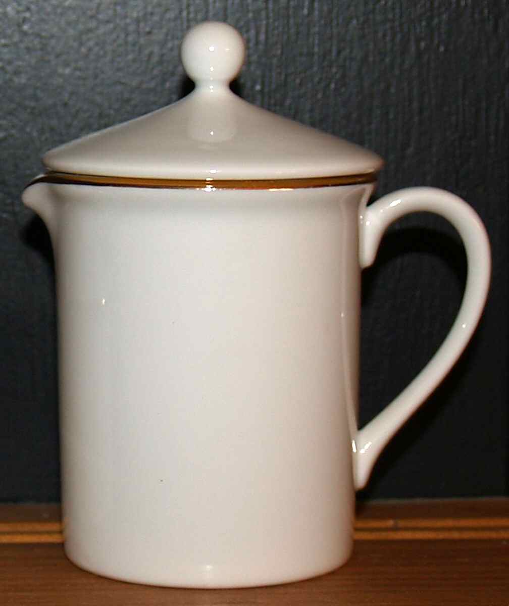 TIC2 Creamer & Lid by Tiffany-1