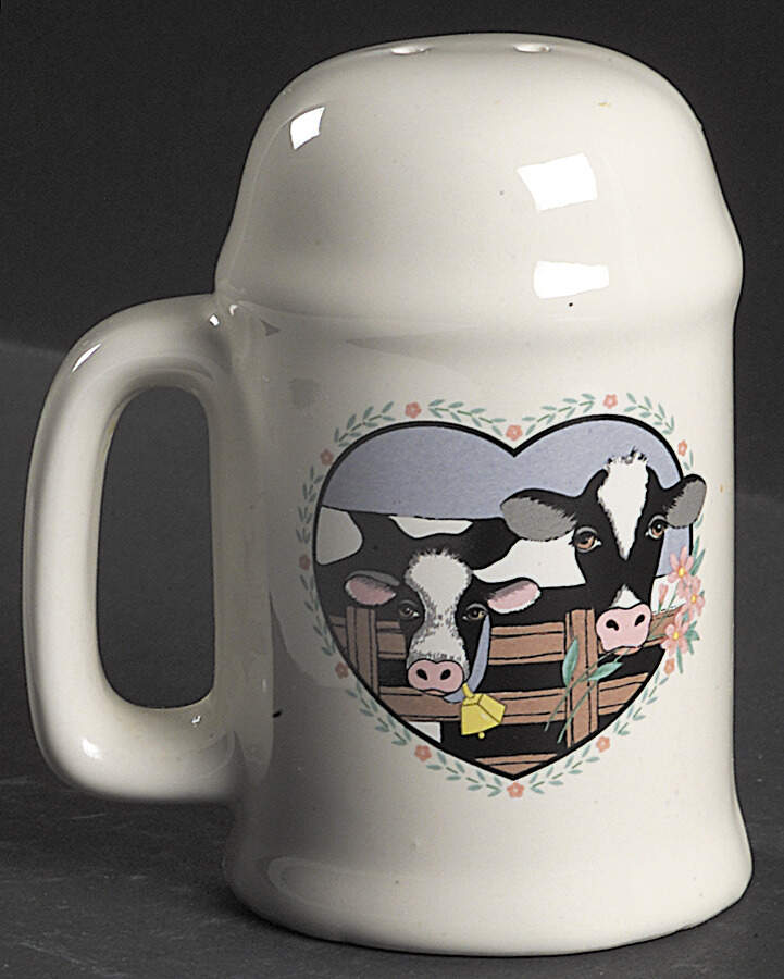 Buttercup Stove Top Salt Shaker by Tienshan-1
