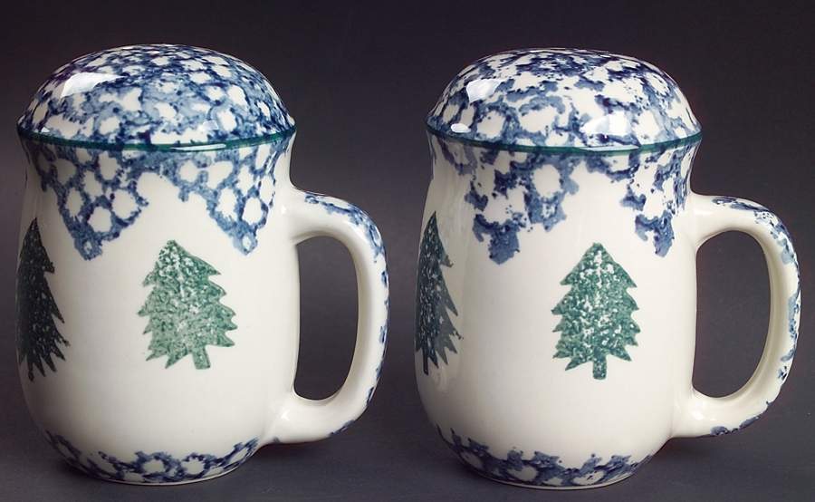 Cabin In The Snow Handled Salt & Pepper Set by Tienshan-1