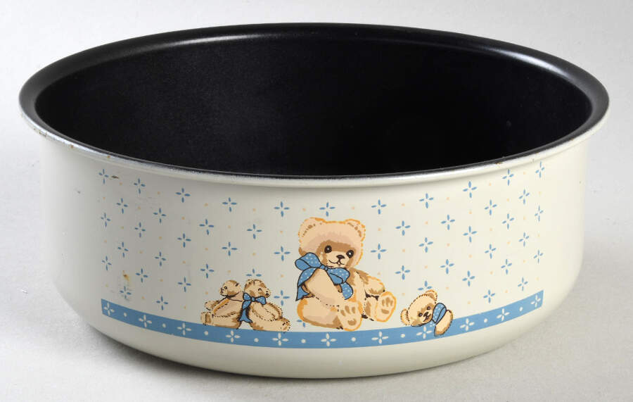 Country Bear 6 5/8" Metal Bowl by Tienshan-1