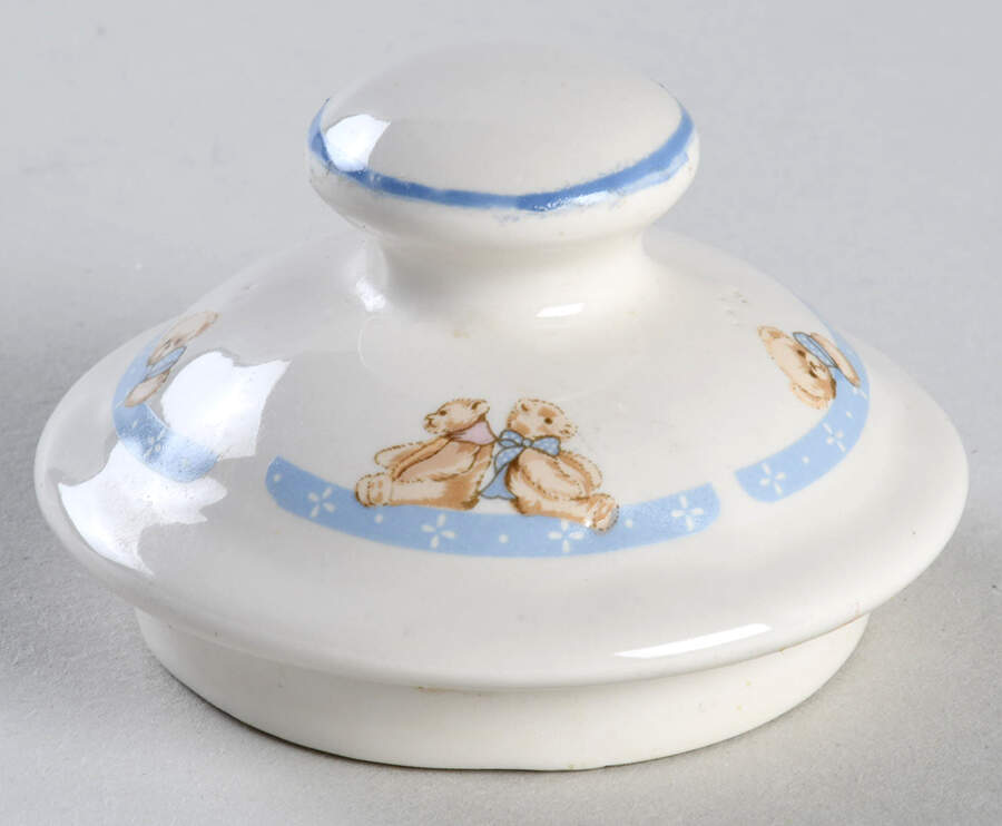Country Bear Lid for Small Canister by Tienshan-1