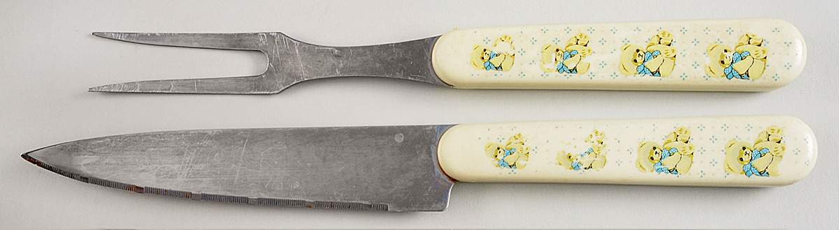 Country Bear 2-Piece Carving Set by Tienshan-1