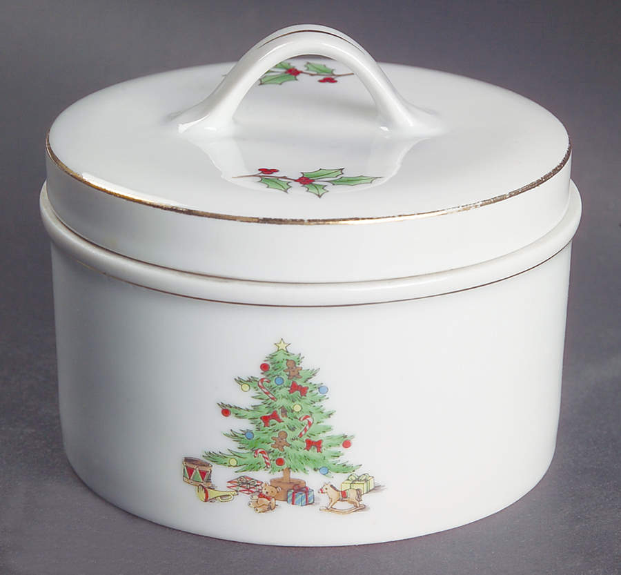 Holiday Hostess (Trim, Gold Band) Sugar Bowl & Lid by Tienshan-1