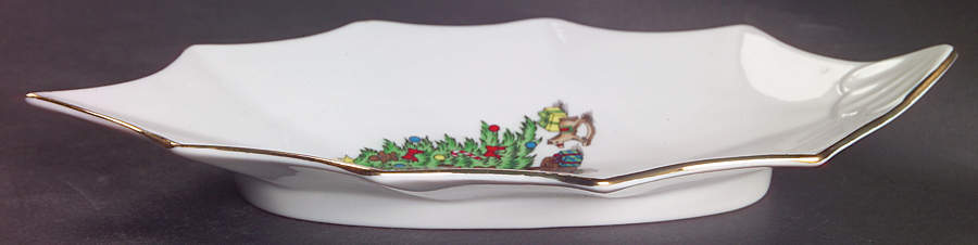 Holiday Hostess (Trim, Gold Band) Open Candy Dish by Tienshan-1