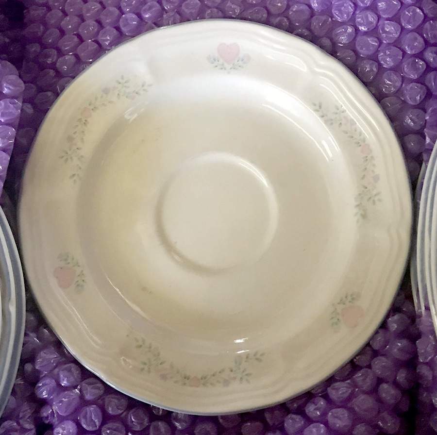 Memories Saucer by Tienshan-1