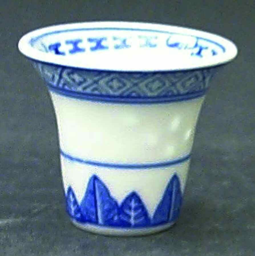 Rice Flower Sake Cup by Tienshan-1