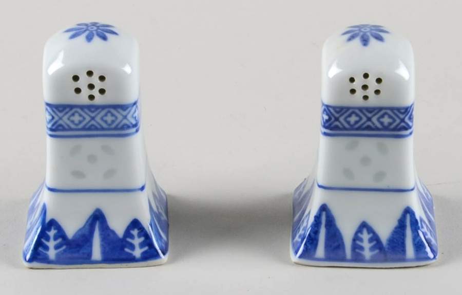 Rice Flower Individual Salt & Pepper Set by Tienshan-1
