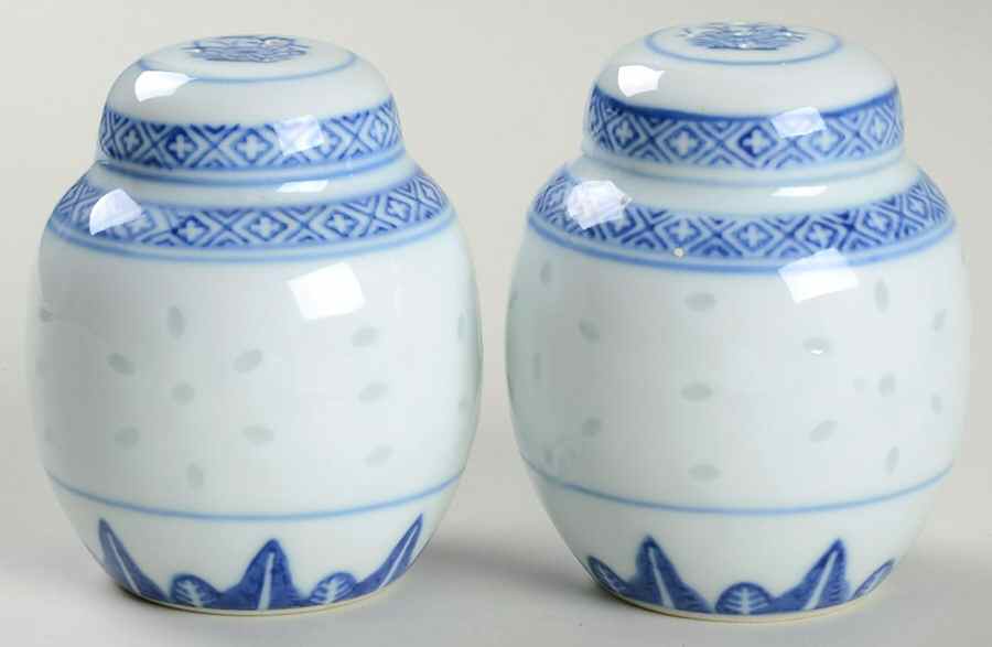 Rice Flower Salt & Pepper Set by Tienshan-1