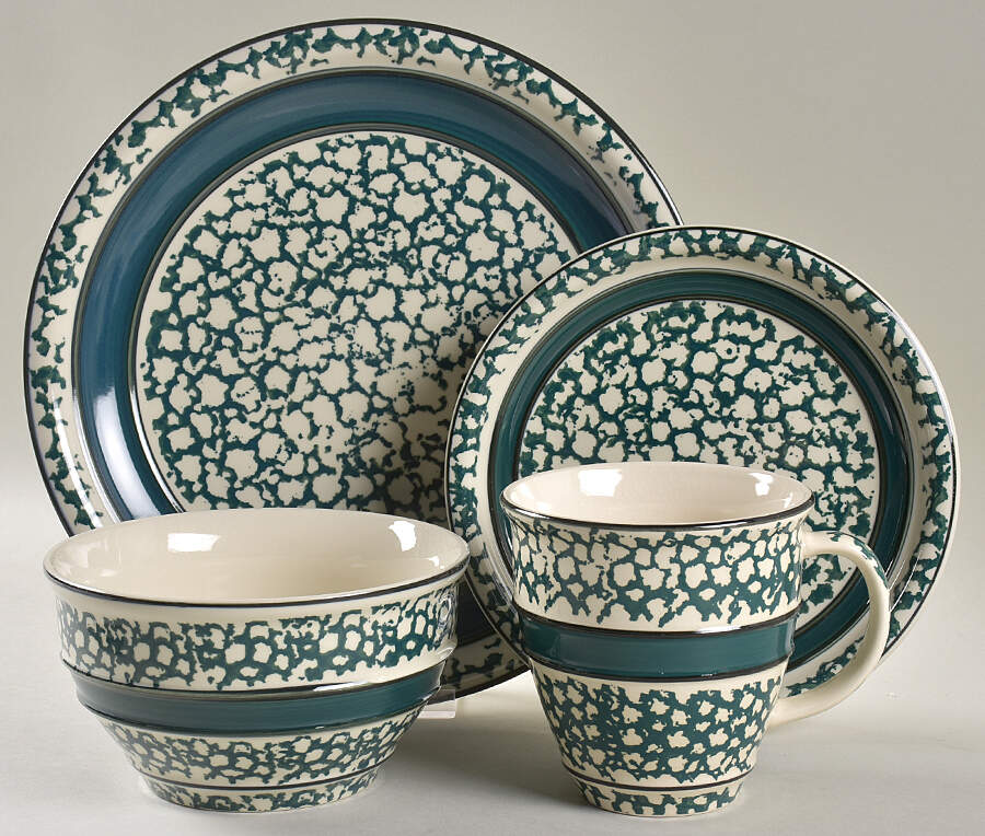 Sponge Green (Black Edge) 4 Piece Place Setting by Tienshan-1