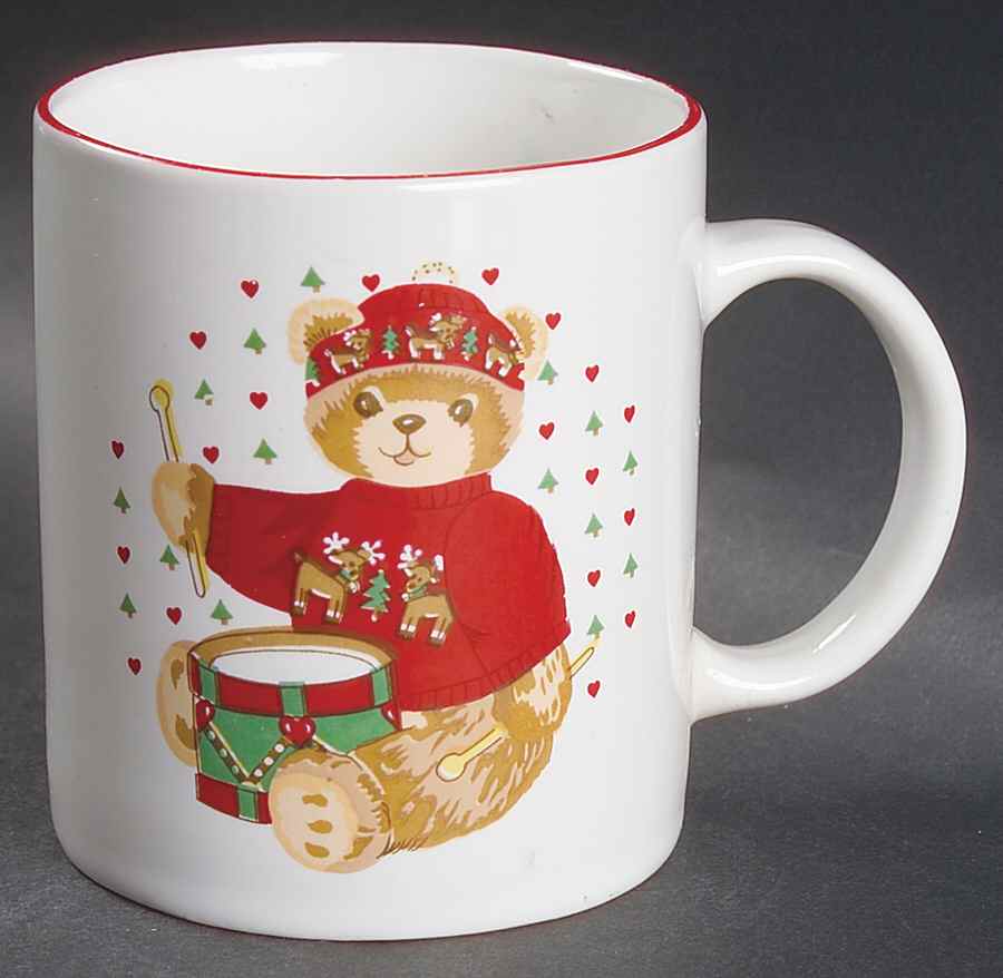 Theodore Bear's Christmas Mug by Tienshan-1