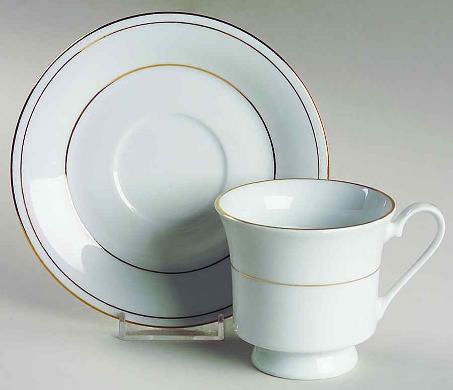 Classic Gold Footed Cup & Saucer Set by Tienshan-1