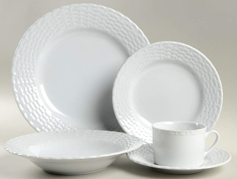 White Wicker 5 Piece Place Setting by Tienshan-1