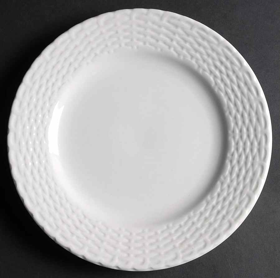White Wicker Dinner Plate by Tienshan-1