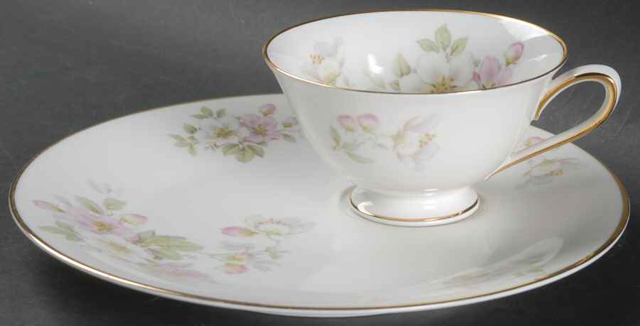 Apple Blossom (White Background) Snack Plate & Cup Set by Tirschenreuth-1