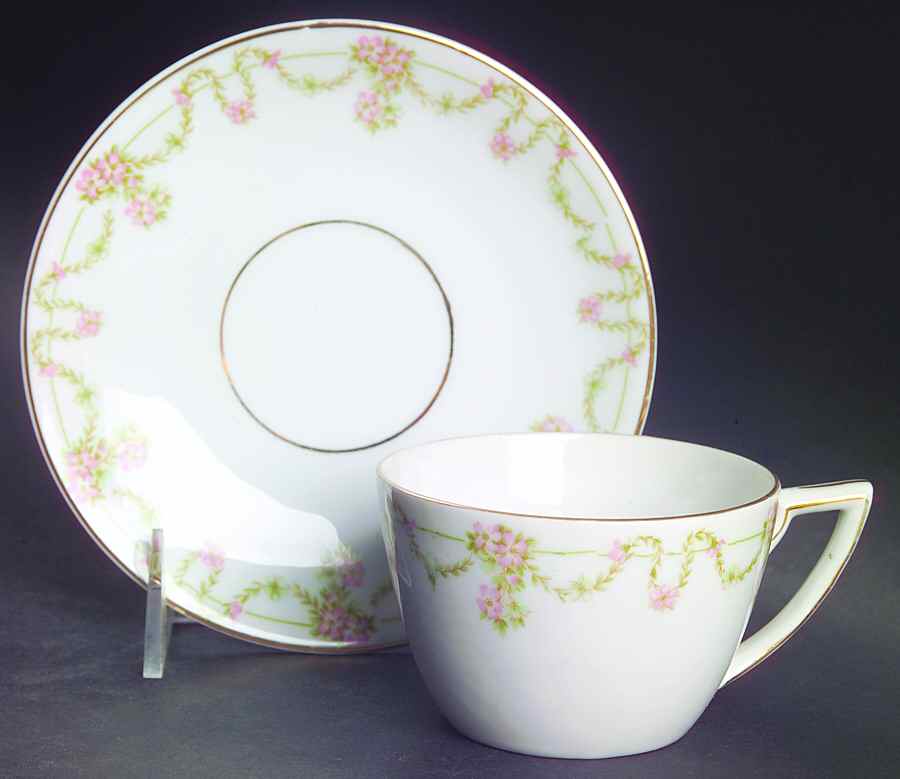Arbutus Flat Cup & Saucer Set by Tirschenreuth-1