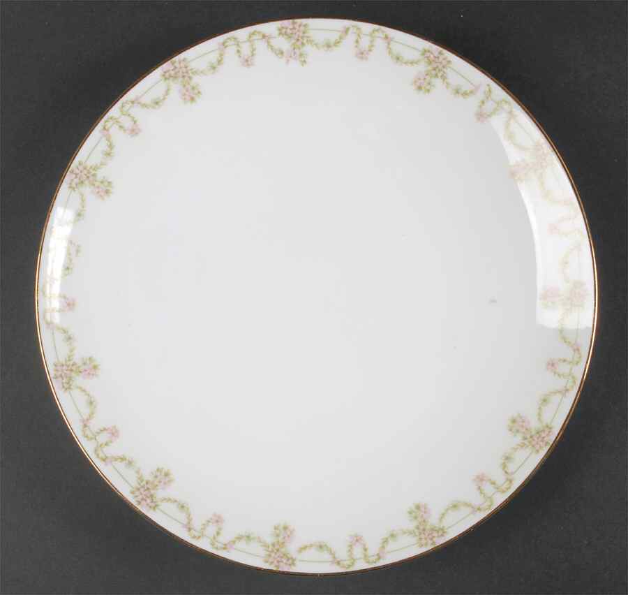 Arbutus Cake Plate by Tirschenreuth-1