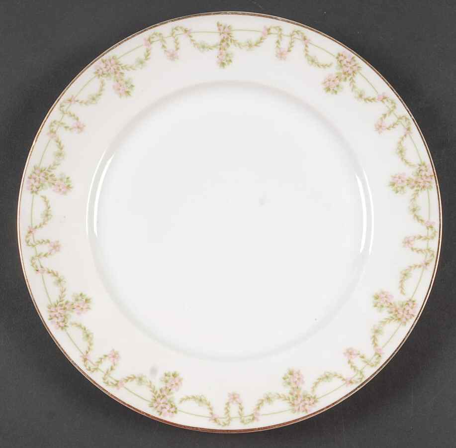 Arbutus Luncheon Plate by Tirschenreuth-1