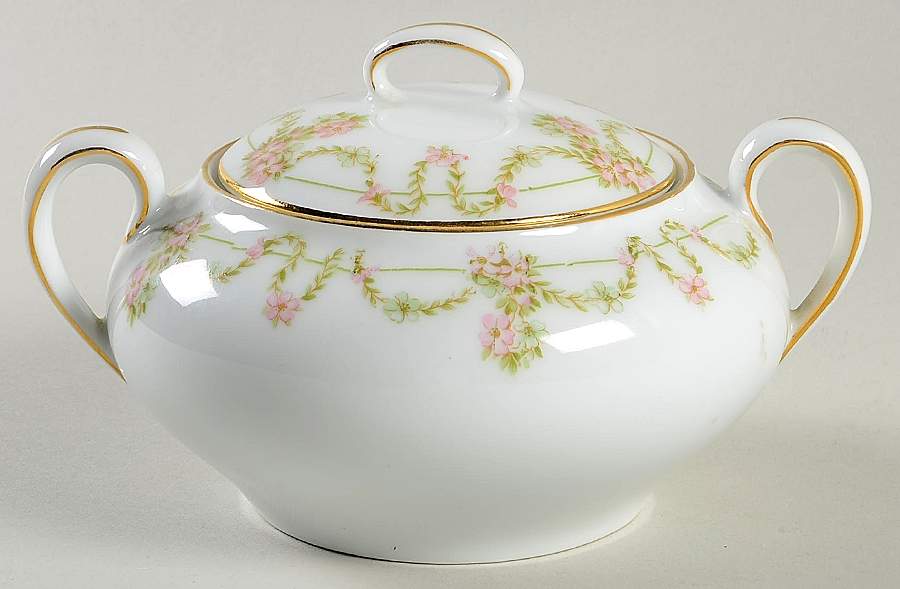 Arbutus Sugar Bowl & Lid by Tirschenreuth-1