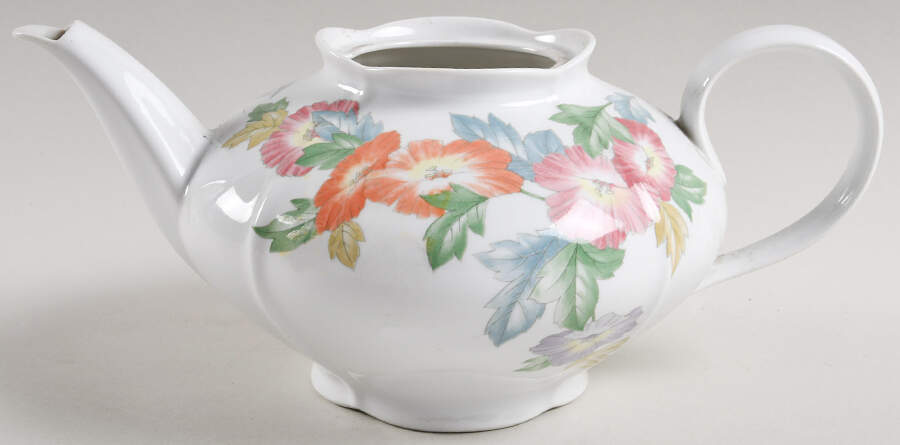Avignon Teapot No Lid by Tirschenreuth-1