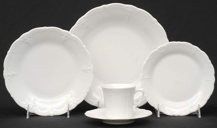 Baronesse White 40  Piece Estate Set by Tirschenreuth-1