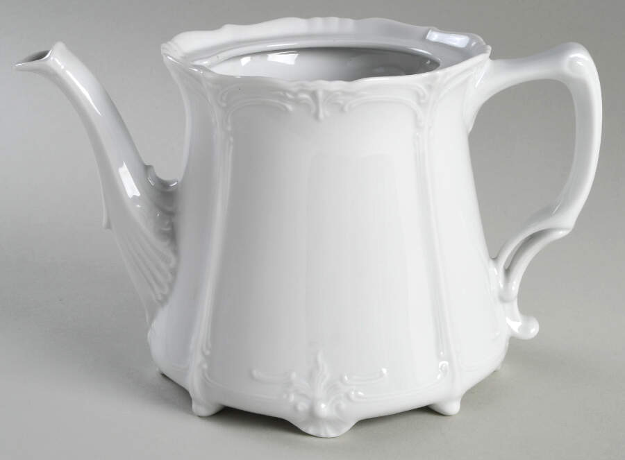 Baronesse White Teapot No Lid by Tirschenreuth-1