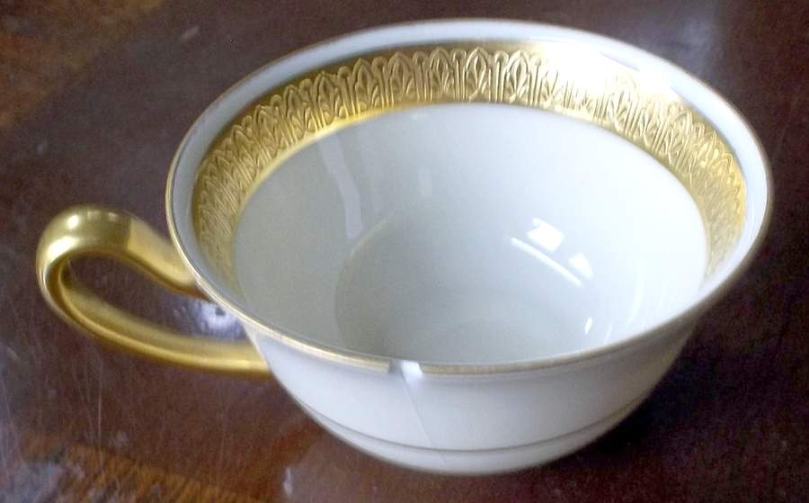 The Bray Flat Cup by Tirschenreuth-1