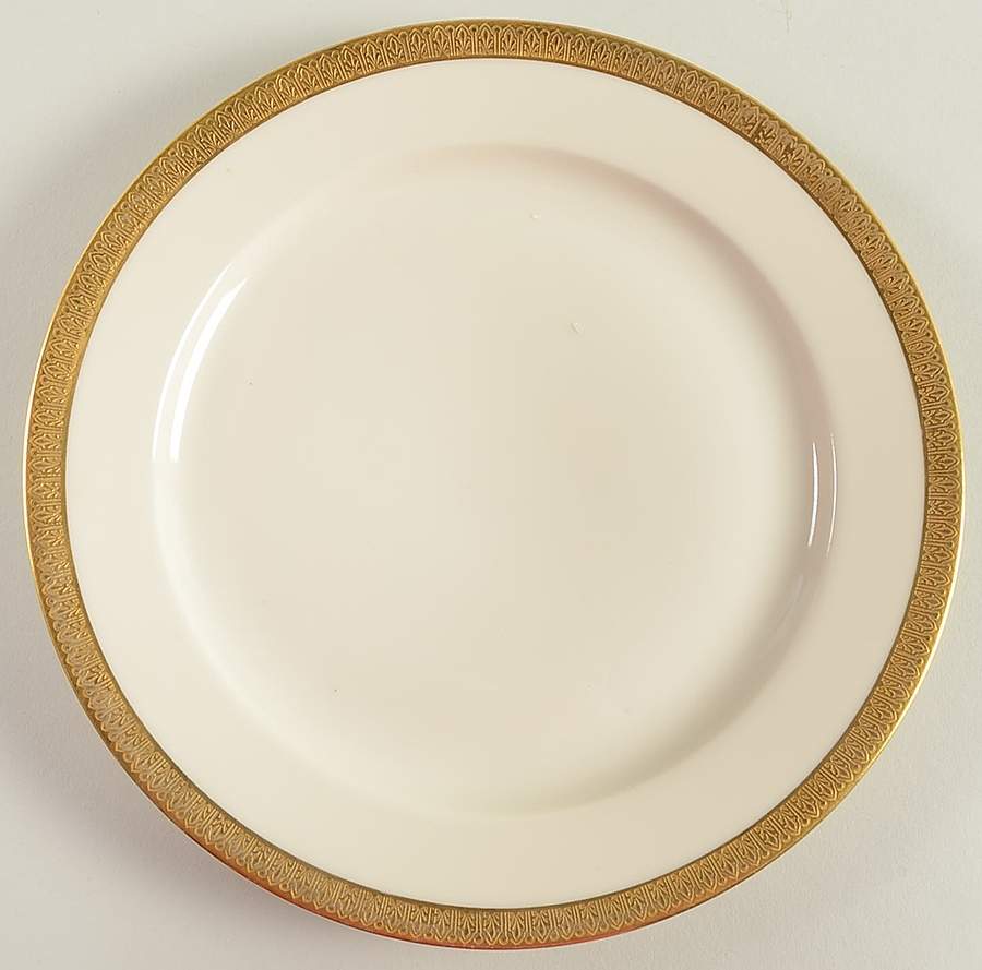 The Bray Salad Plate by Tirschenreuth-1