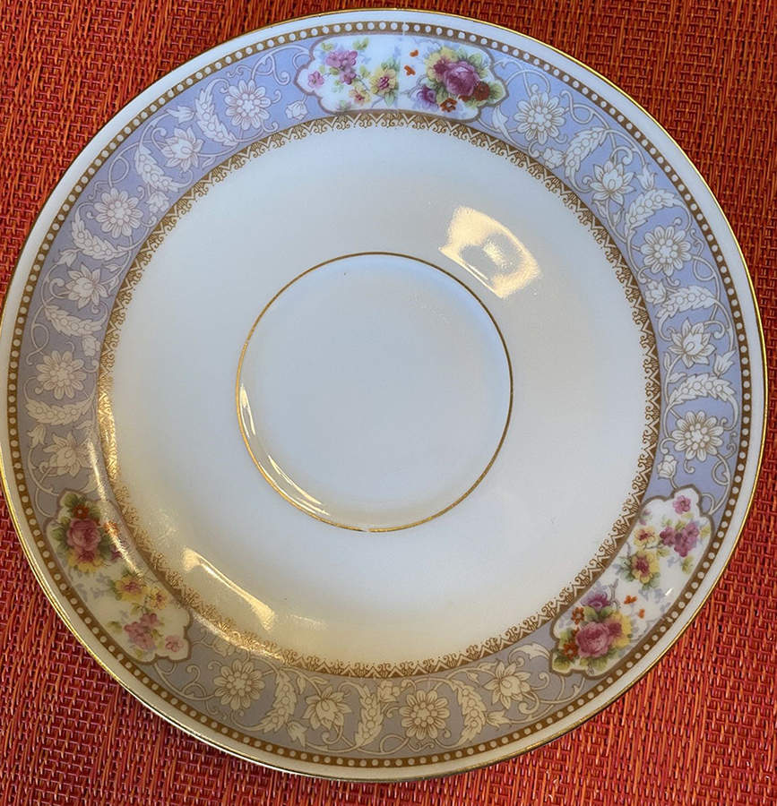 Cambridge Saucer by Tirschenreuth-1