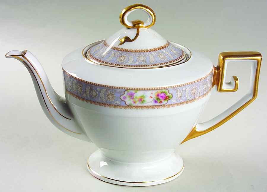 Cambridge Teapot & Lid by Tirschenreuth-1