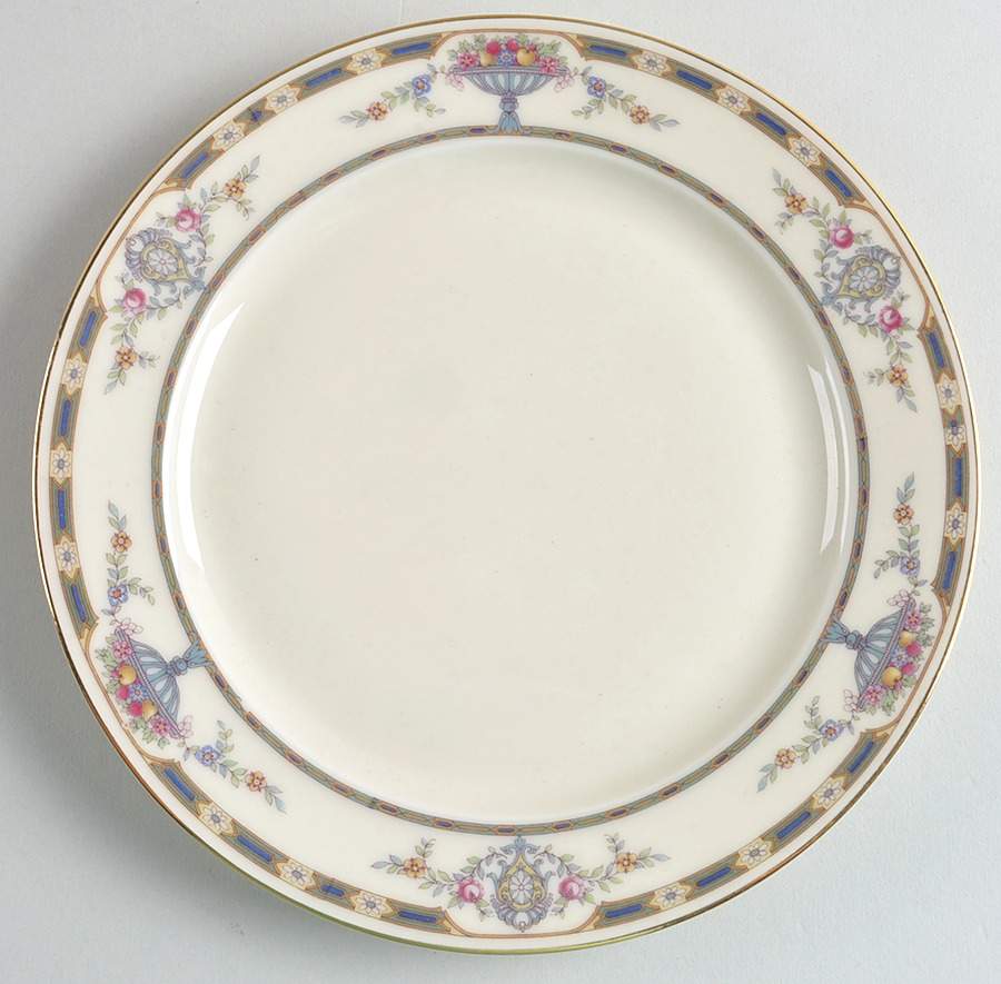 The Chatham Luncheon Plate by Tirschenreuth-1
