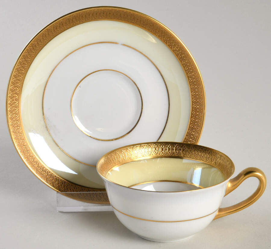 Clifton (Cream Border) Flat Demitasse Cup & Saucer Set by Tirschenreuth-1