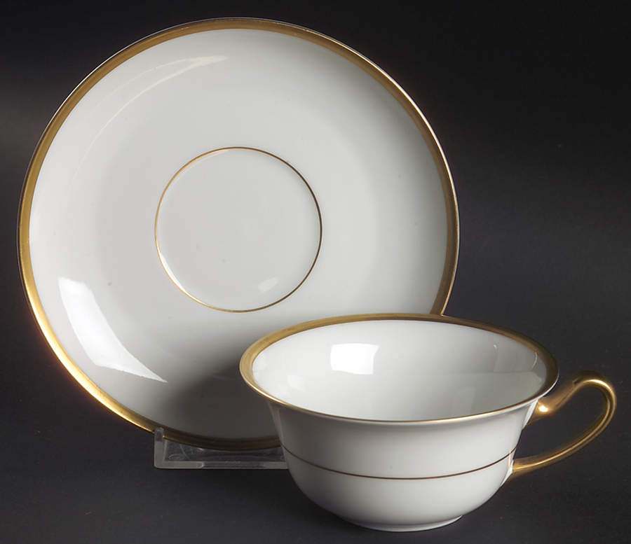 Colonial (Smooth Gold Band) Flat Cup & Saucer Set by Tirschenreuth-1