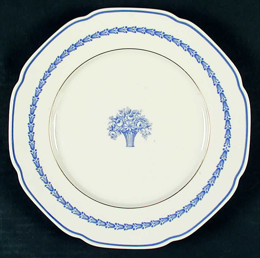 Coronation Dinner Plate by Tirschenreuth-1