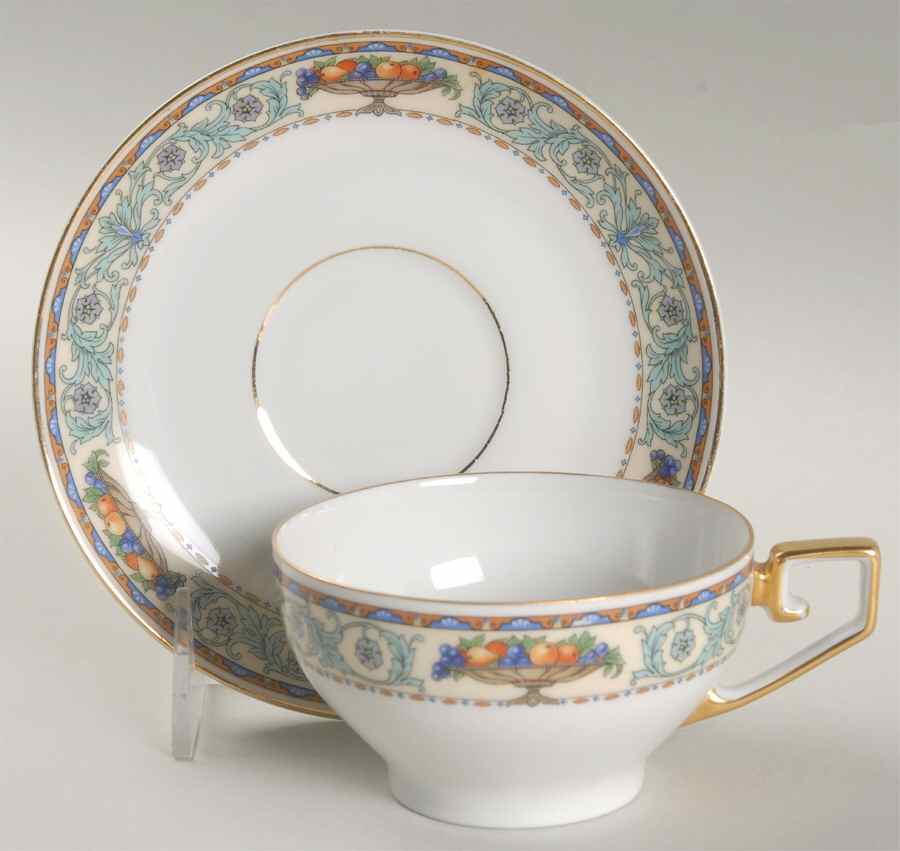 Cromwell Flat Cup & Saucer Set by Tirschenreuth-1