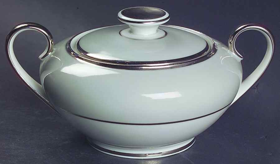Dawn Sugar Bowl & Lid by Tirschenreuth-1