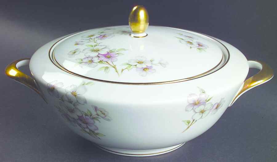 Dogwood Round Covered Vegetable by Tirschenreuth-1