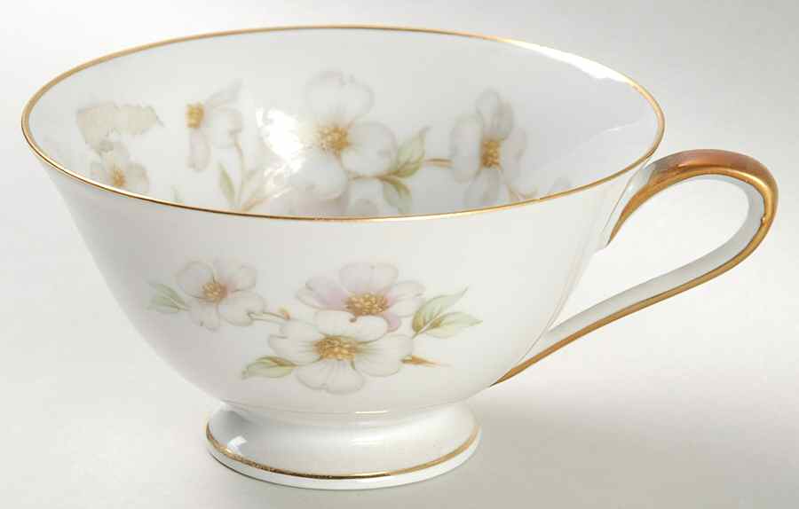 Dogwood Footed Cup by Tirschenreuth-1