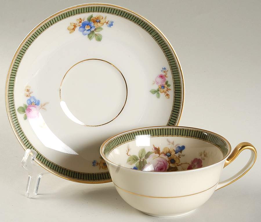The Durham Flat Cup & Saucer Set by Tirschenreuth-1