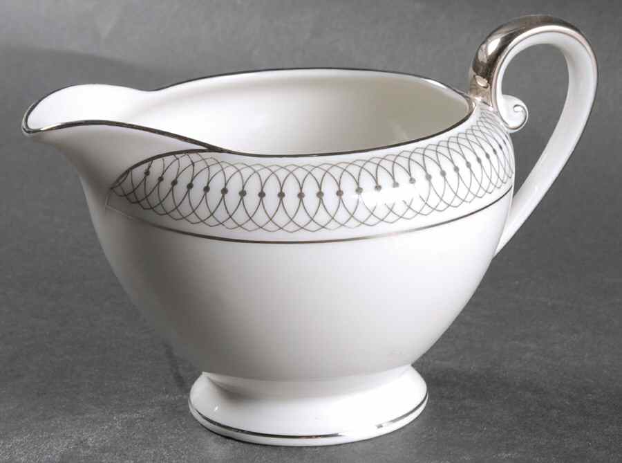 The Elgin Creamer by Tirschenreuth-1