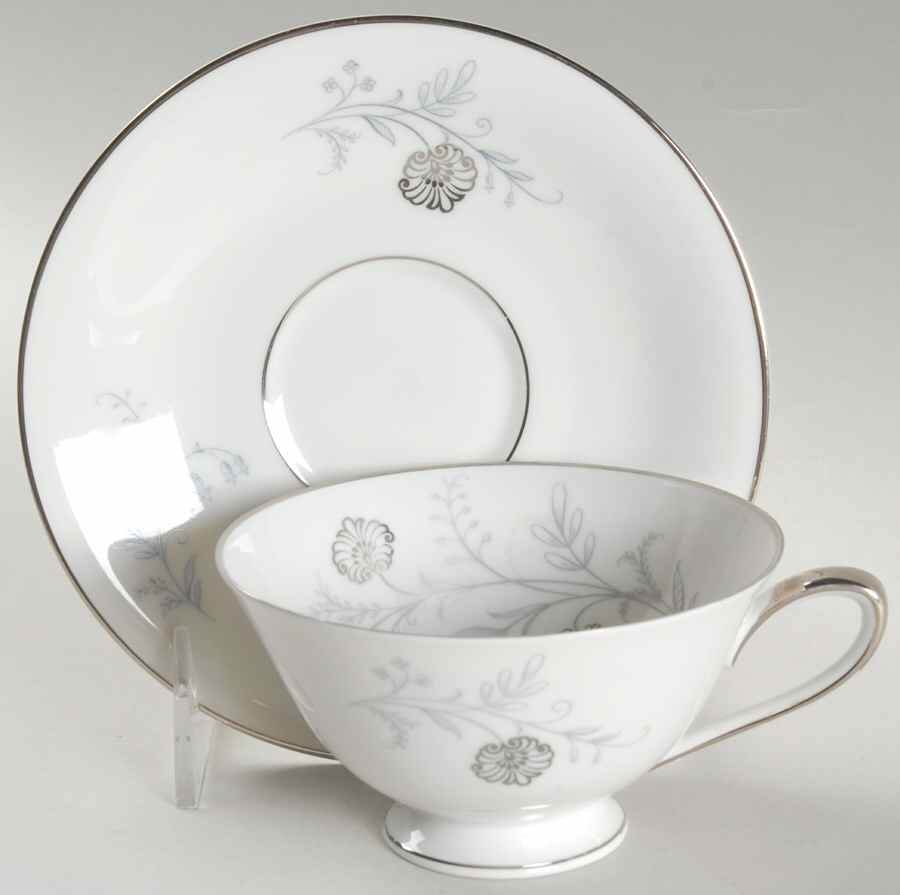 Enchanting Footed Cup & Saucer Set by Tirschenreuth-1