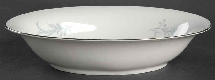 Enchanting 9" Oval Vegetable Bowl by Tirschenreuth-1