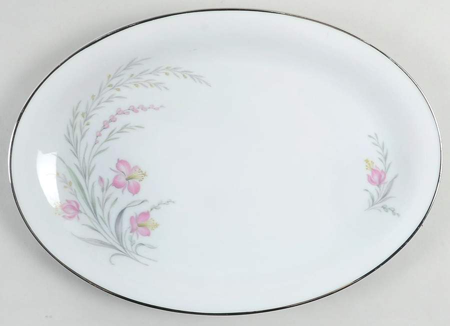 Entrancing 12" Oval Serving Platter by Tirschenreuth-1