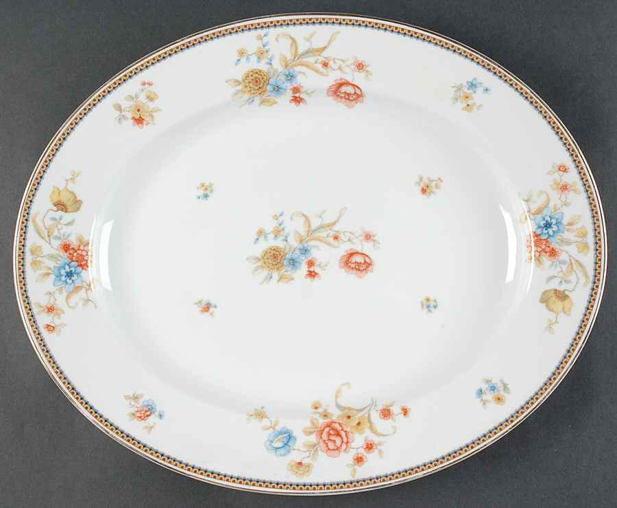 Essex 16" Oval Serving Platter by Tirschenreuth-1